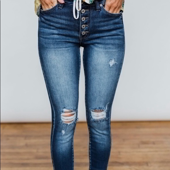 NWOT Size 13 KanCan Distressed Skinny Jeans - Picture 1 of 4